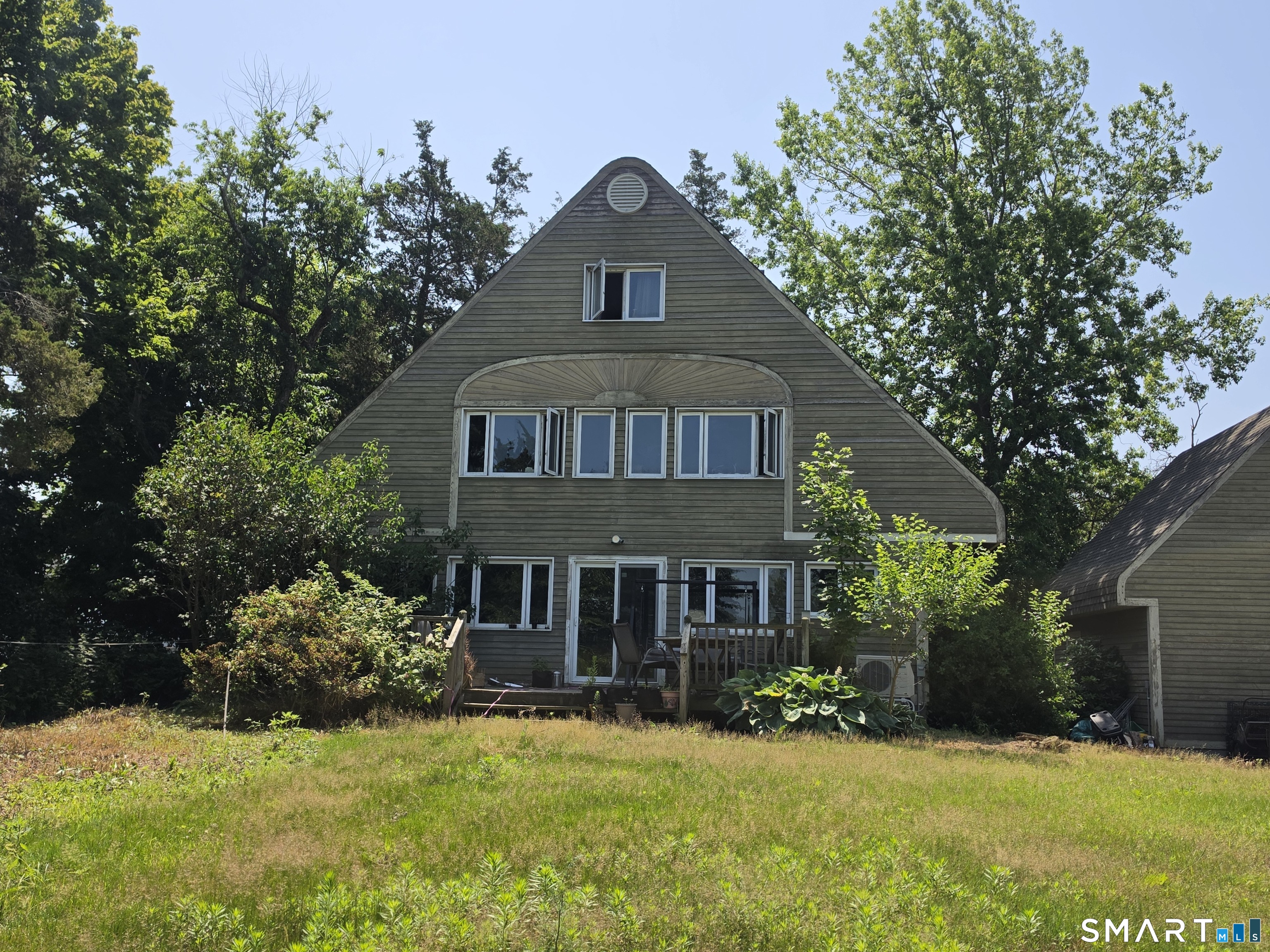 106 Pratt Road Clinton, CT 06413 - Photo 9 of 11 Back of house