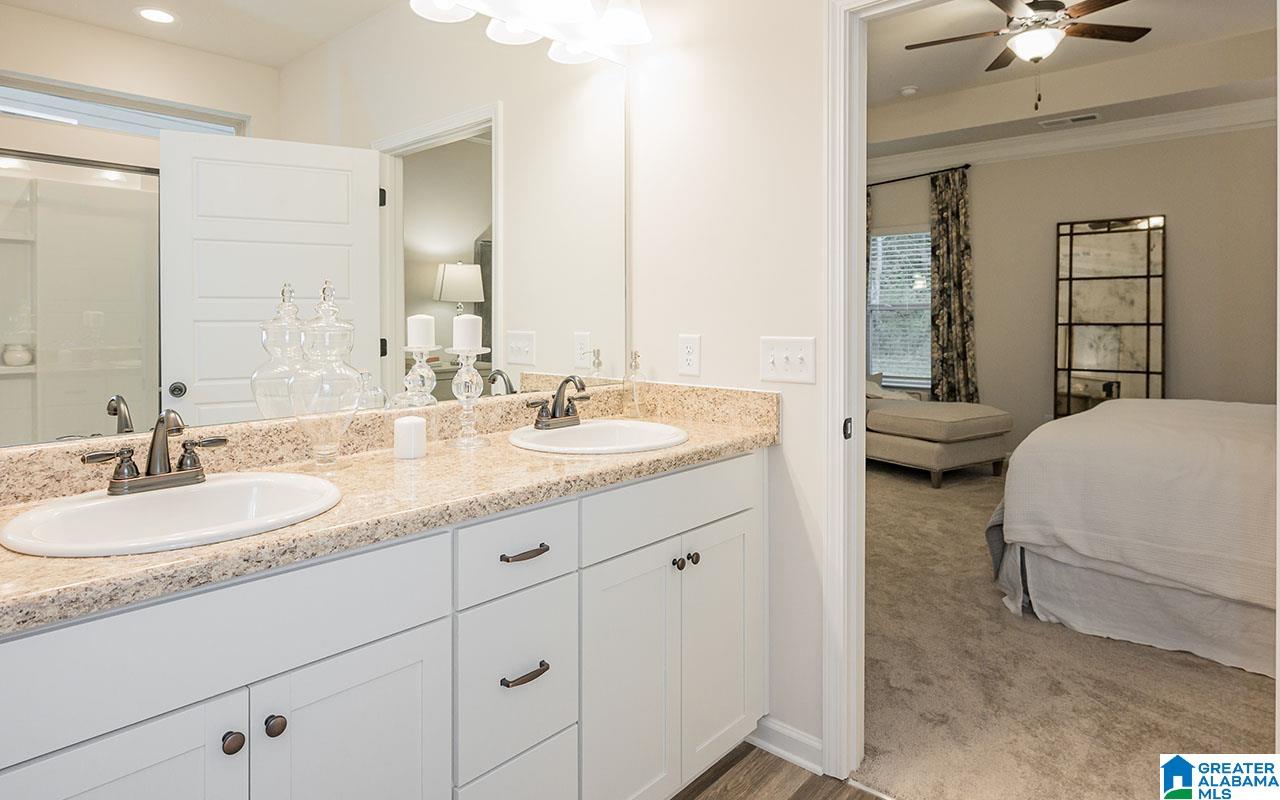 105 Meadow Way Jasper, AL 35504 - Photo 15 of 17