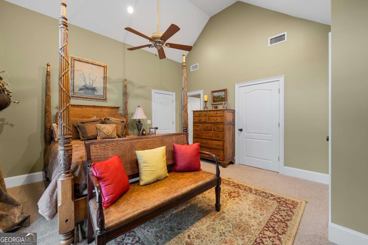 42 Claxton Road Hazlehurst, GA 31539 - Photo 70 of 73 a living room with furniture