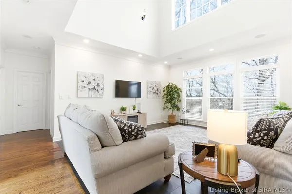 $599,000 | 8711 Banet Road, Floyds Knobs, IN 47119