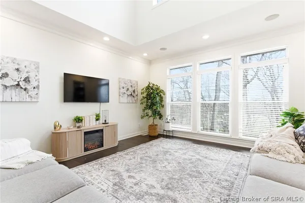 $599,000 | 8711 Banet Road, Floyds Knobs, IN 47119