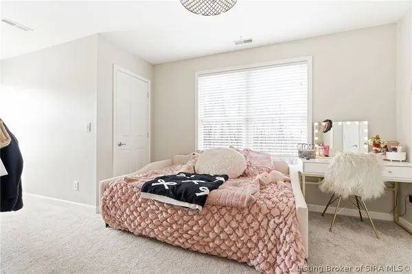 $599,000 | 8711 Banet Road, Floyds Knobs, IN 47119