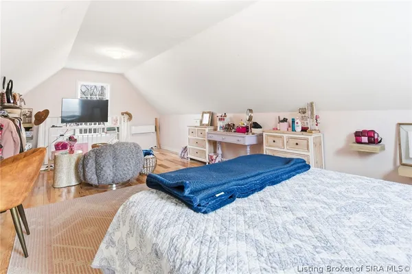 $599,000 | 8711 Banet Road, Floyds Knobs, IN 47119