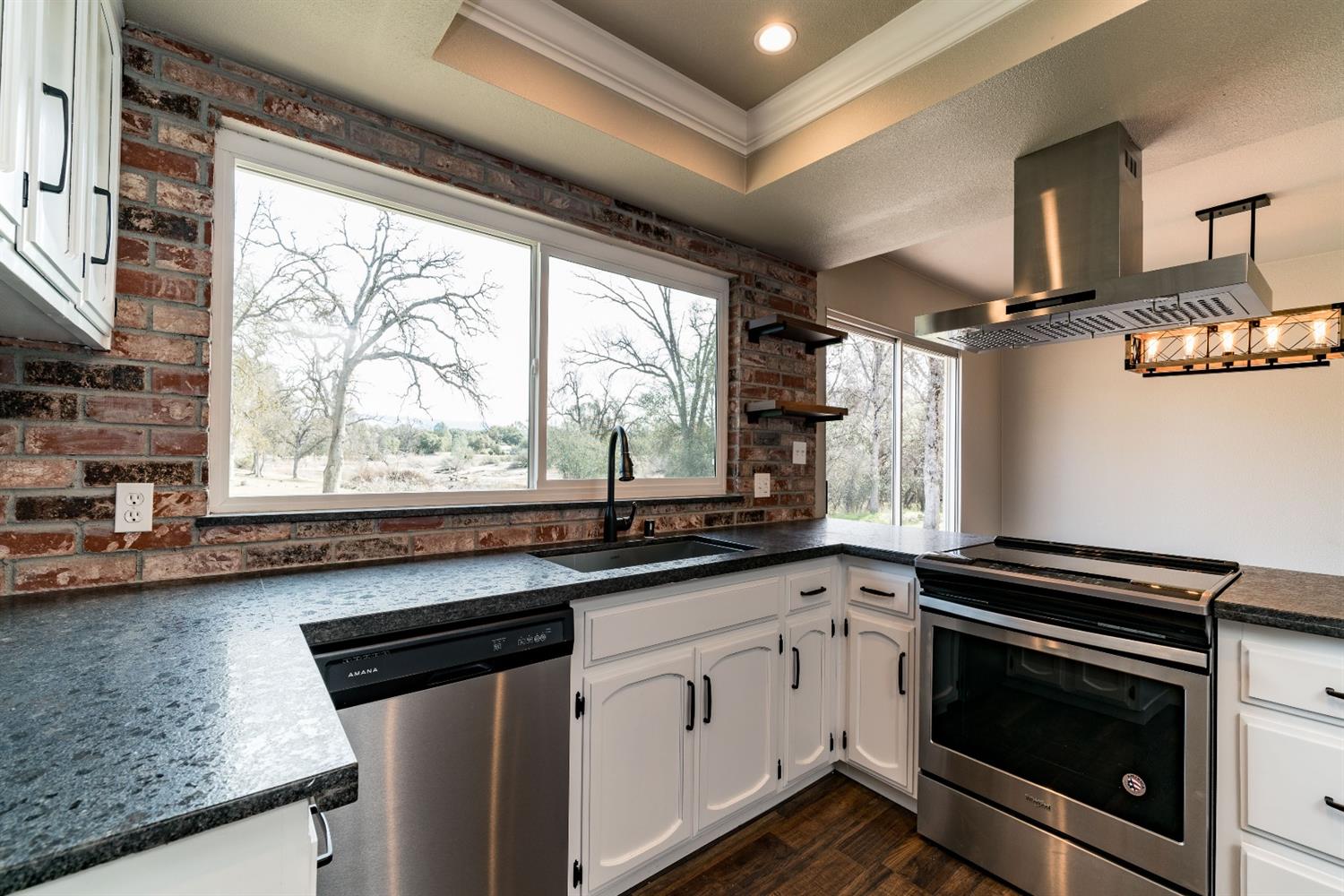 31853 Delaware Road Coarsegold, CA 93614 - Photo 3 of 50 Gallery Image 3