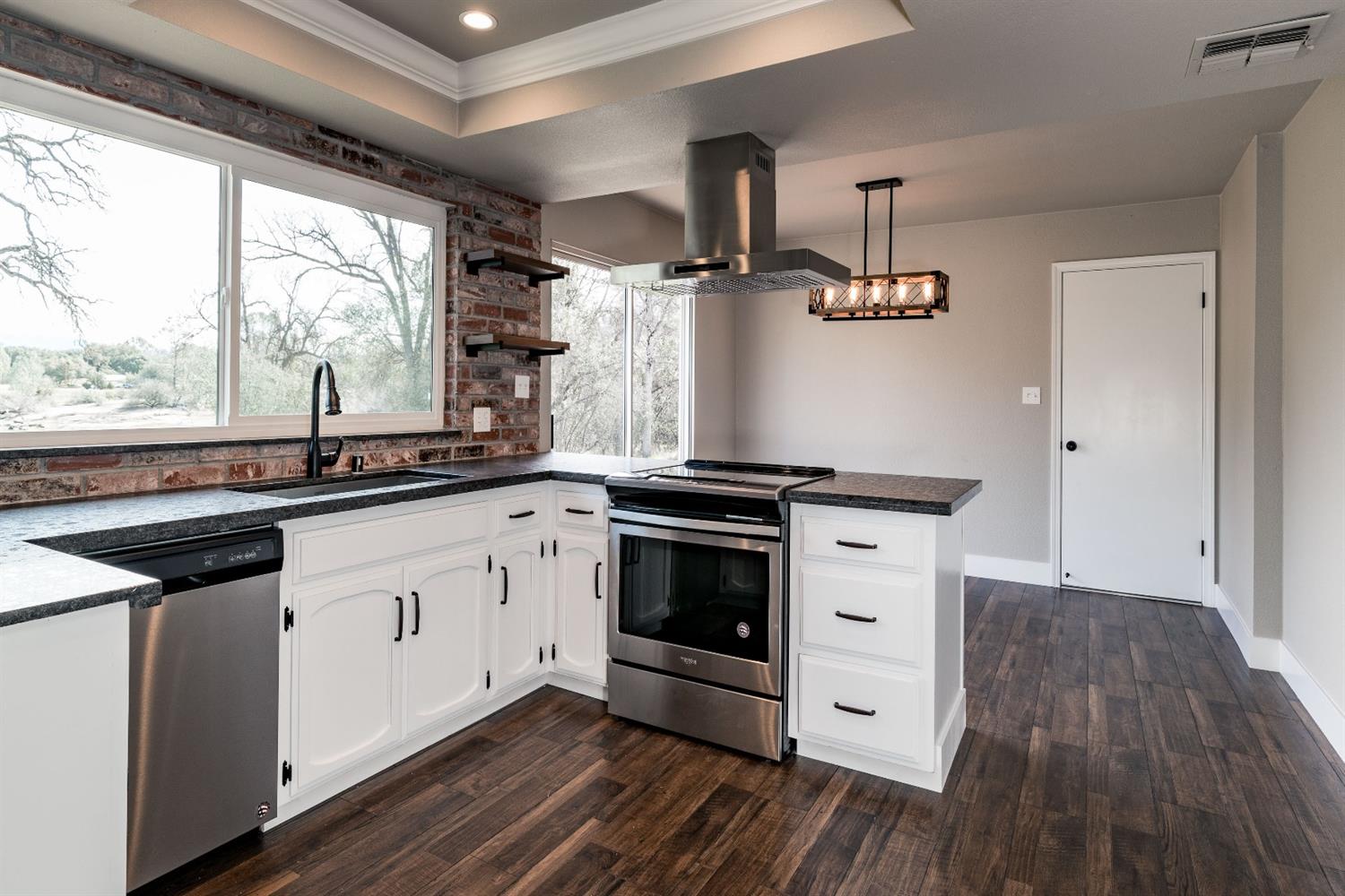 31853 Delaware Road Coarsegold, CA 93614 - Photo 4 of 50 Gallery Image 4
