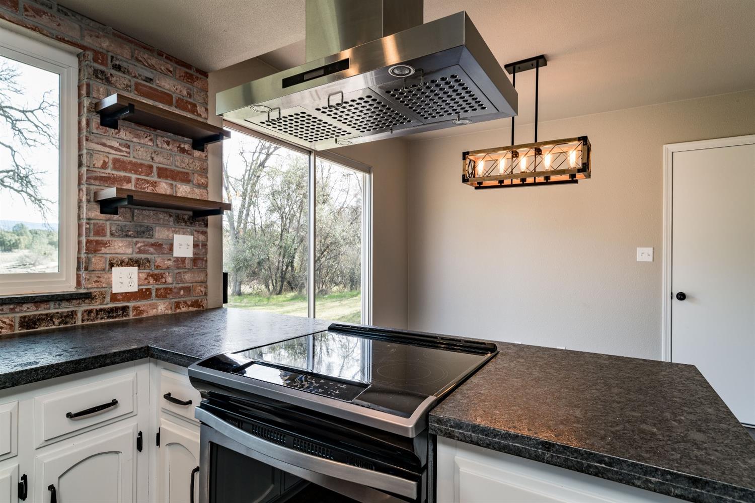 31853 Delaware Road Coarsegold, CA 93614 - Photo 6 of 50 Gallery Image 6