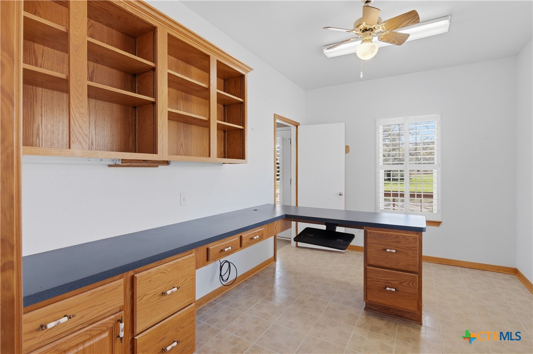 155 Guadalupe Ranch Lane Seguin, TX 78155 - Photo 42 of 48 a room with window and closet