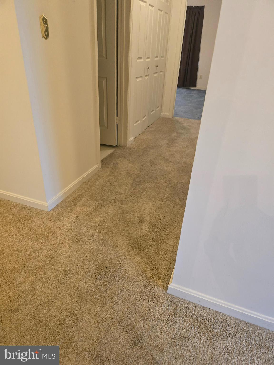 425 Pleasanton Road, Unit C34 Westminster, MD 21157 - Photo 26 of 31 Bedroom Hallway