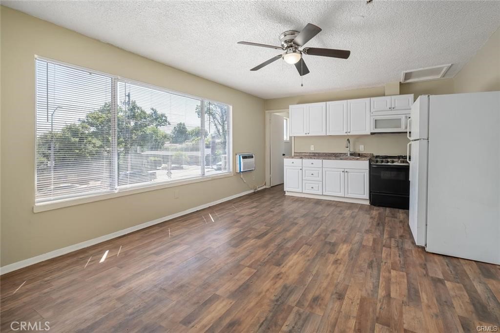3411-3505 Spring Street Paso Robles, CA 93446 - Photo 24 of 36 3505 Spring St -Interior