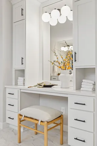 $934,750 | 5527 Scenic Loop Run, Victoria, MN 55318