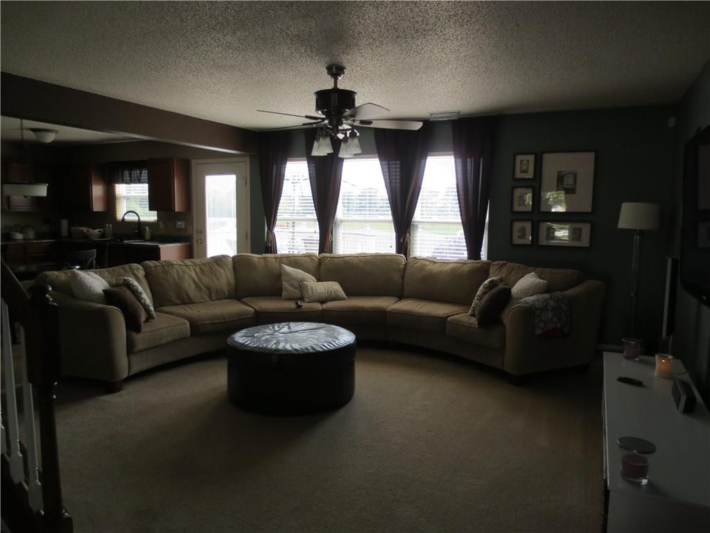 8805 Hosta Way Camby, IN 46113 - Photo 4 of 19