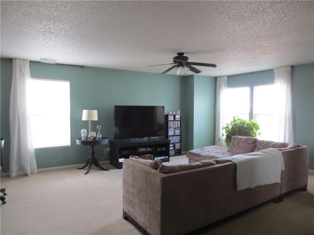 8805 Hosta Way Camby, IN 46113 - Photo 7 of 19