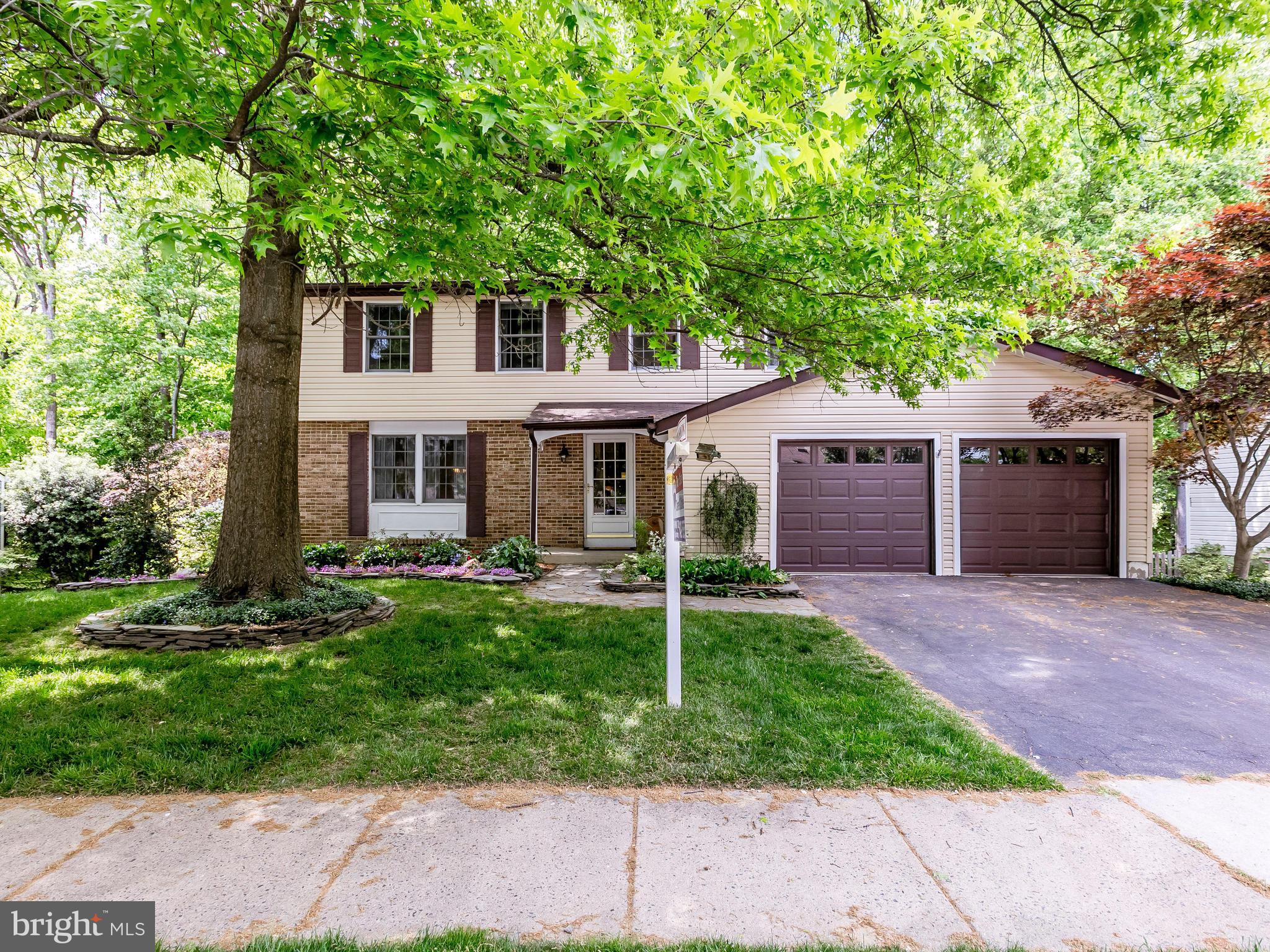 8355 Magic Leaf Road Springfield, VA 22153 - Photo 1 of 28 Exterior (Front)