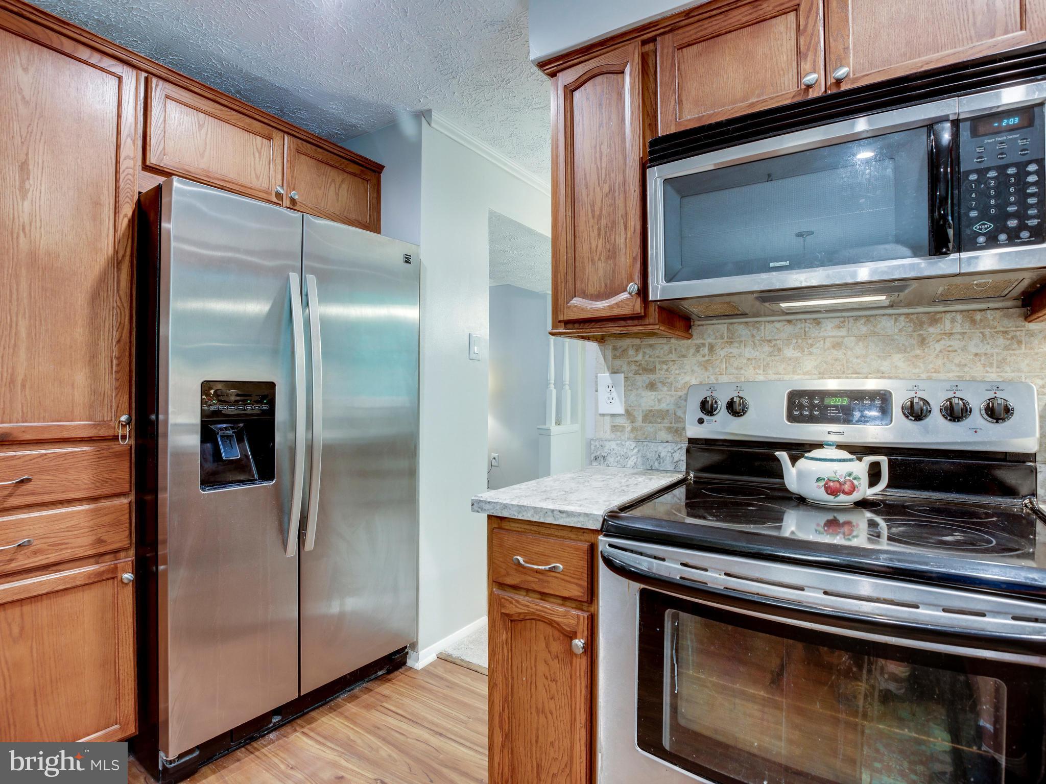 8355 Magic Leaf Road Springfield, VA 22153 - Photo 5 of 28 Kitchen
