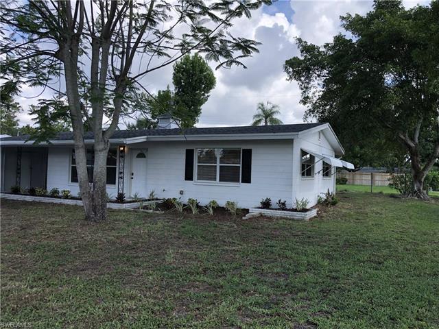 1425 Charles Road Fort Myers, FL 33919 - Photo 2 of 15