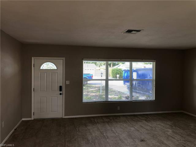 1425 Charles Road Fort Myers, FL 33919 - Photo 3 of 15
