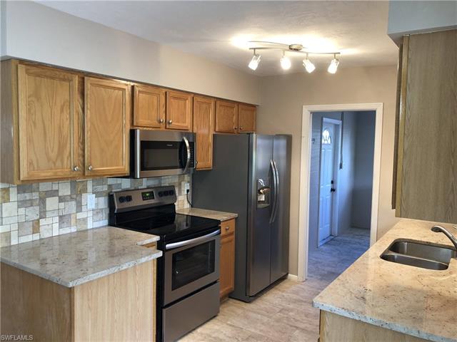 1425 Charles Road Fort Myers, FL 33919 - Photo 5 of 15