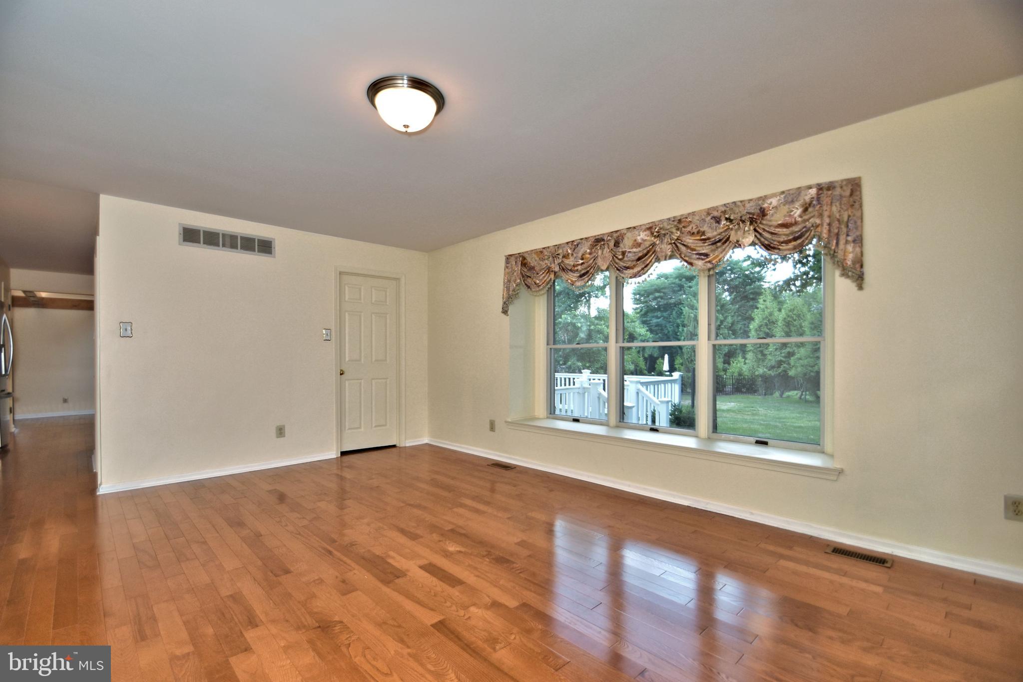800 Redgate Road Dresher, PA 19025 - Photo 10 of 40 Gallery Image 10