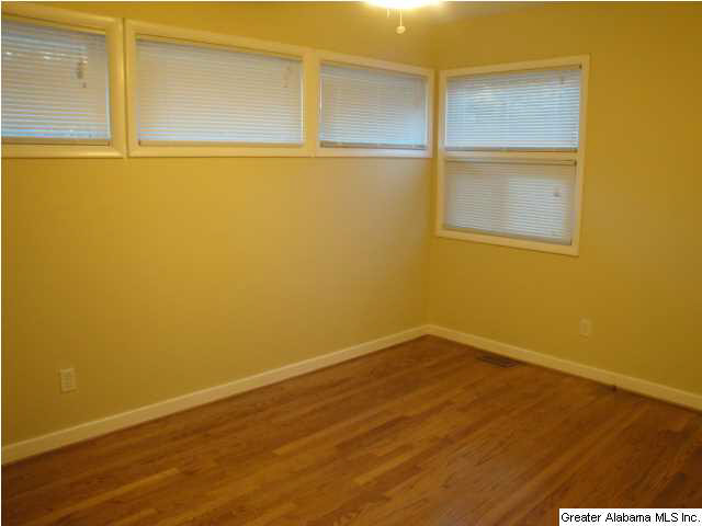 324 Alpine Street Birmingham, AL 35210 - Photo 10 of 19