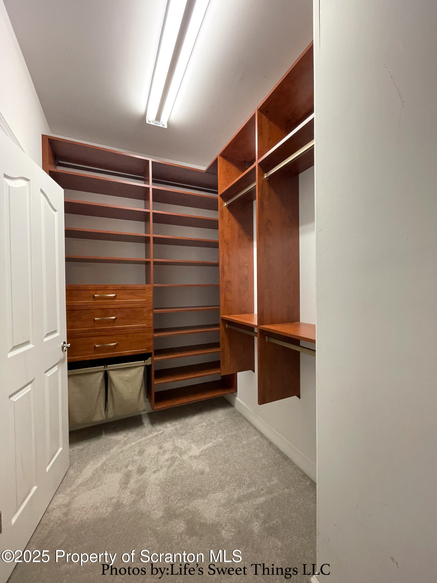 2201 Robinson Cl Moosic, PA 18507 - Photo 20 of 46 MBR California Closet