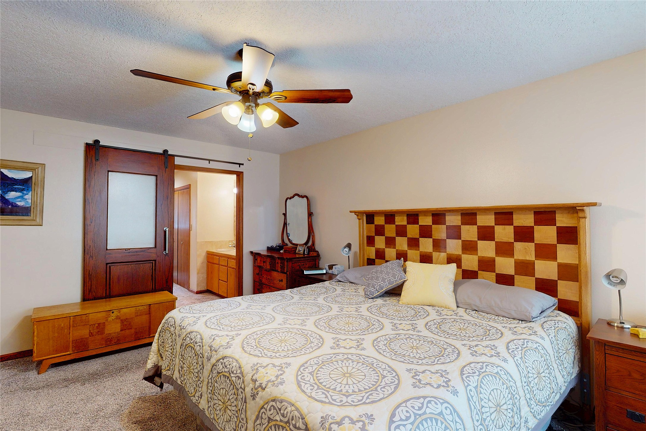 1346 Big Rock Loop Los Alamos, NM 87544 - Photo 22 of 38 Primary Bedroom