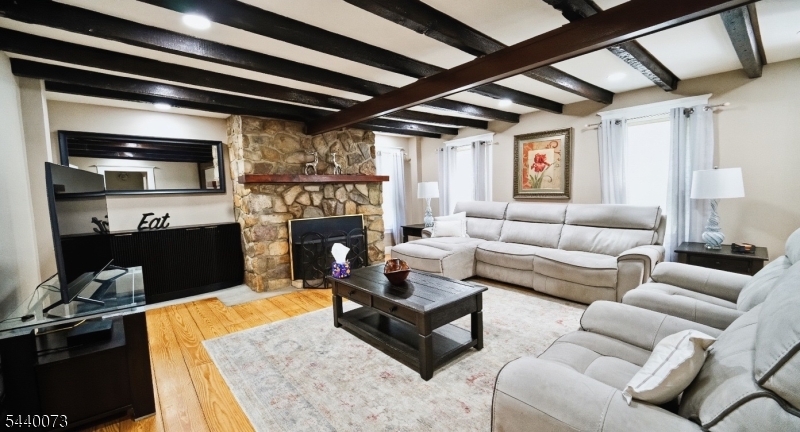 467 Foothill Road Bridgewater, NJ 08807 - Photo 6 of 39