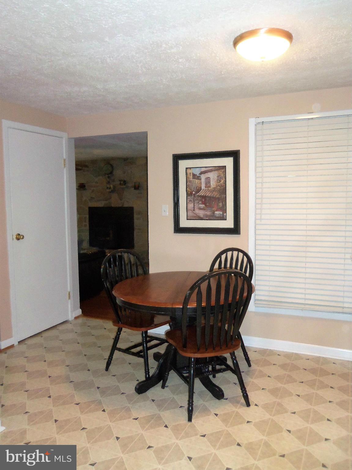 1 Roxburgh Court Nottingham, MD 21236 - Photo 11 of 30 Kitchen