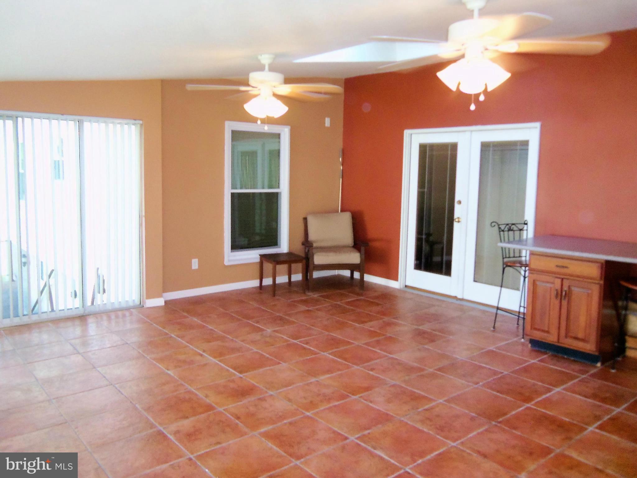 1 Roxburgh Court Nottingham, MD 21236 - Photo 13 of 30 Interior (General)