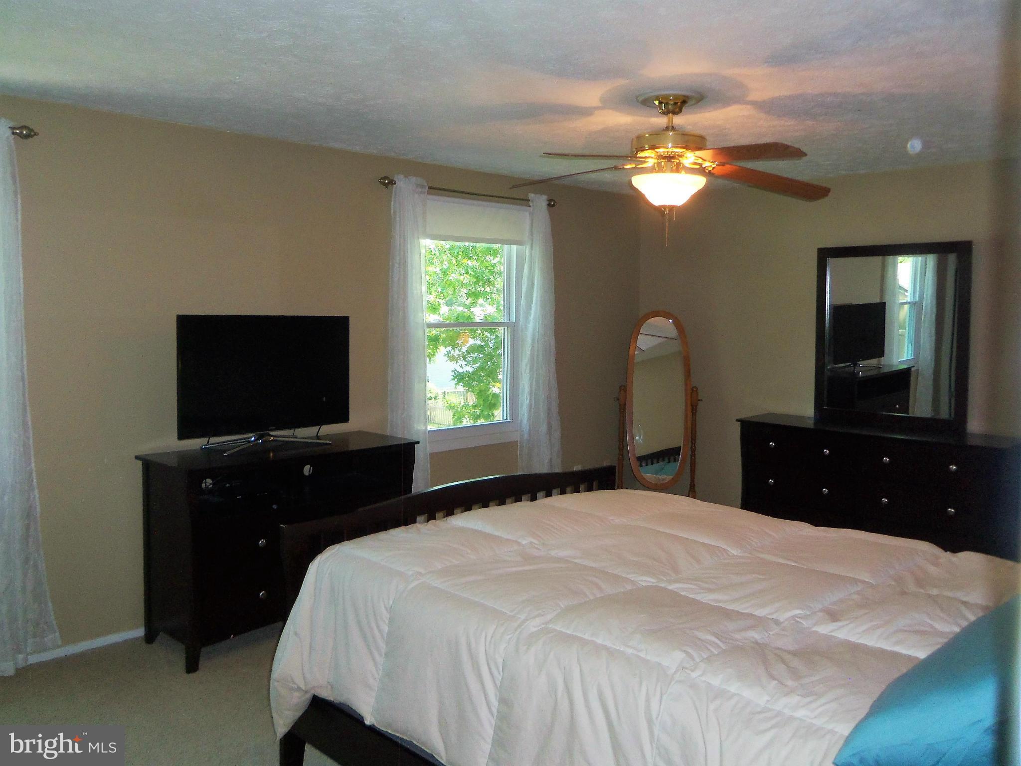1 Roxburgh Court Nottingham, MD 21236 - Photo 18 of 30 Bedroom (Master)