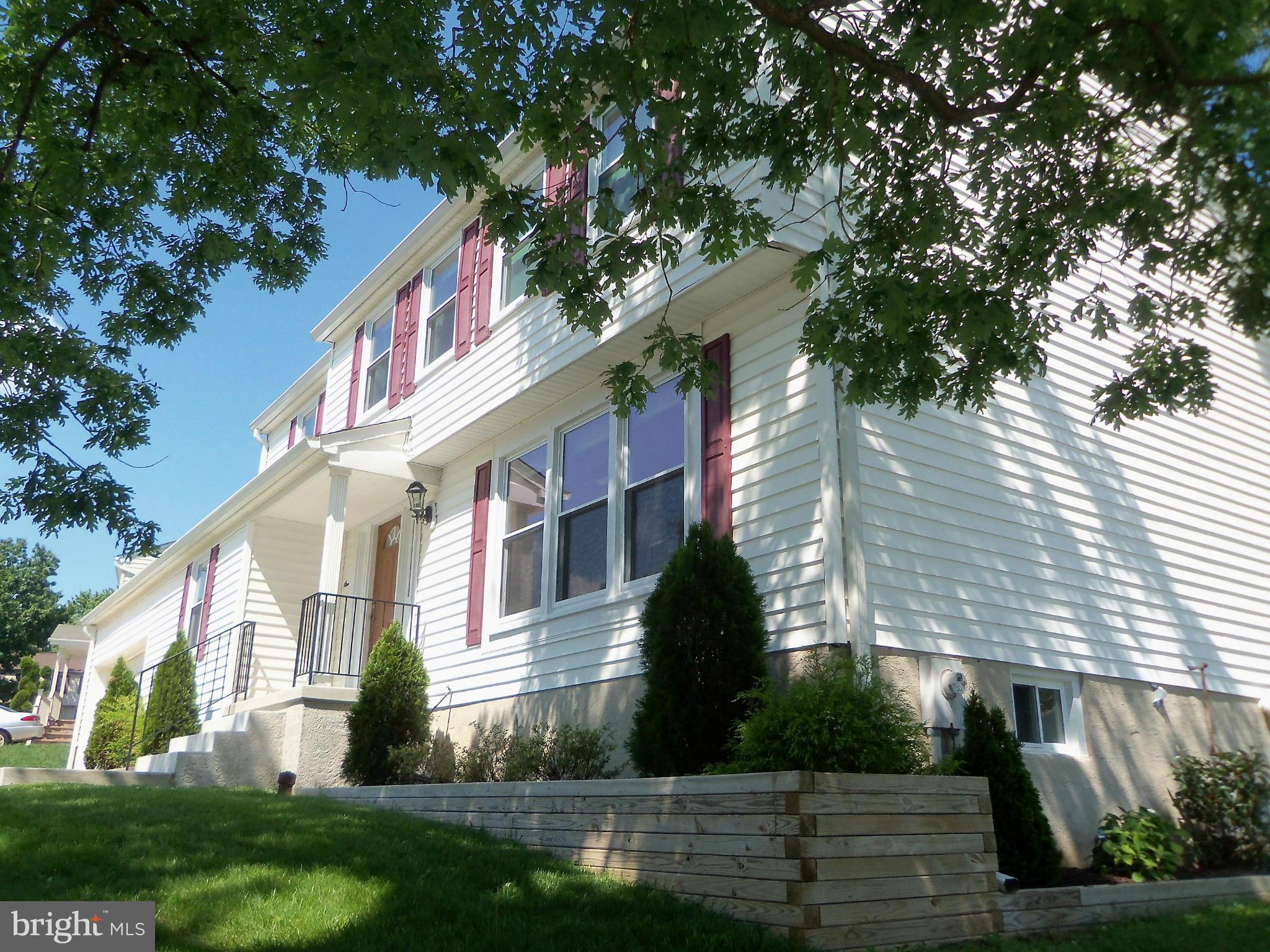 1 Roxburgh Court Nottingham, MD 21236 - Photo 29 of 30 Exterior (Front)