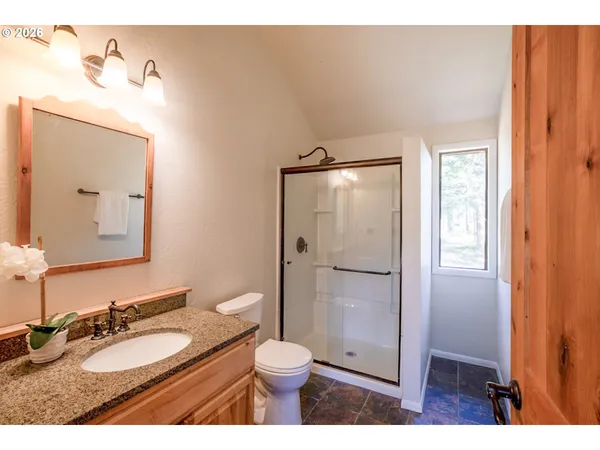 $599,000 | 24691 Hall Road, Cheshire, OR 97419