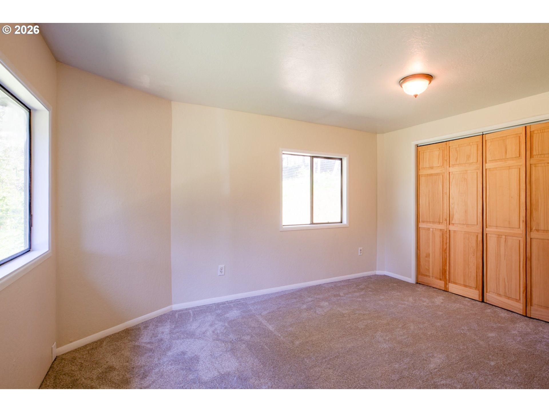 24691 Hall Road Cheshire, OR 97419 - Photo 19 of 30