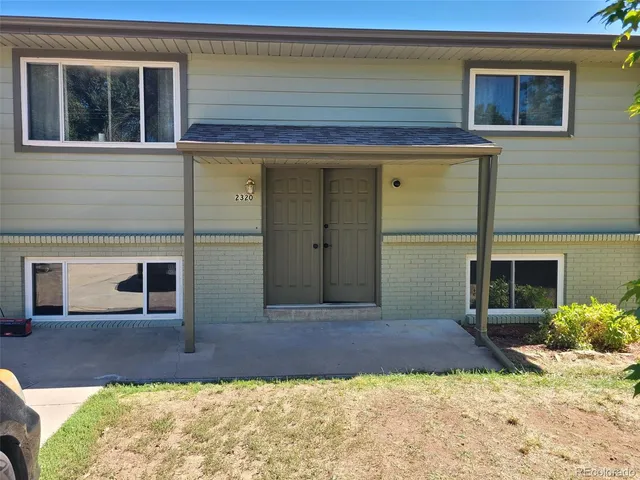$2,695 | 2330 Youngfield Street, Lakewood, CO 80215