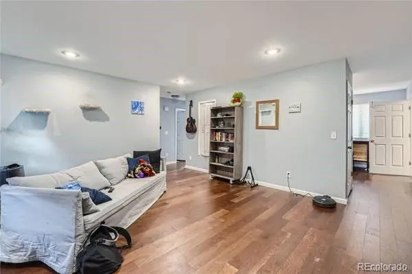 $2,695 | 2330 Youngfield Street, Lakewood, CO 80215