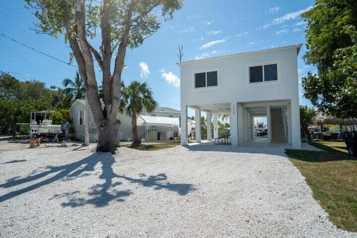 1119 Calder Road Key Largo, FL 33037 - Photo 1 of 17 20240305024515987833000000-o