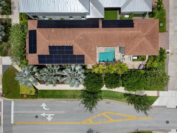$1,688,000 | 5041 Grandiflora Road, Palm Beach Gardens, FL 33418
