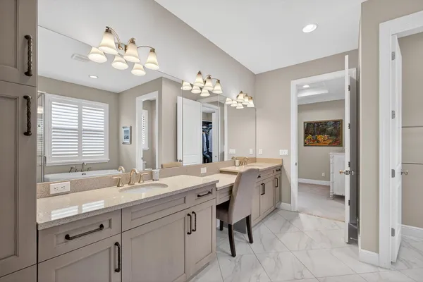 $1,688,000 | 5041 Grandiflora Road, Palm Beach Gardens, FL 33418