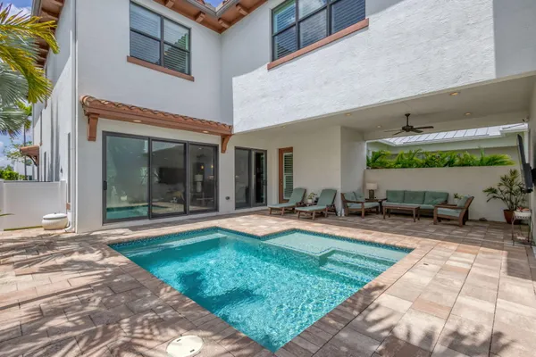 $1,688,000 | 5041 Grandiflora Road, Palm Beach Gardens, FL 33418