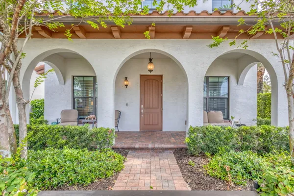 $1,688,000 | 5041 Grandiflora Road, Palm Beach Gardens, FL 33418