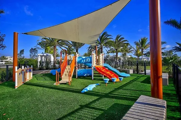 $1,688,000 | 5041 Grandiflora Road, Palm Beach Gardens, FL 33418