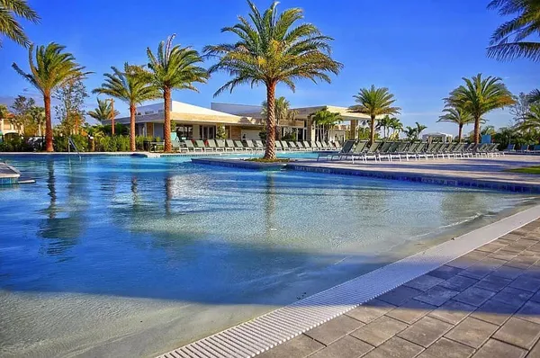 $1,688,000 | 5041 Grandiflora Road, Palm Beach Gardens, FL 33418