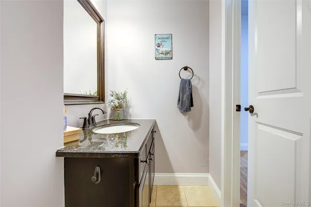 $815,000 | 20 Tanyas Court, Monroe, NY 10950