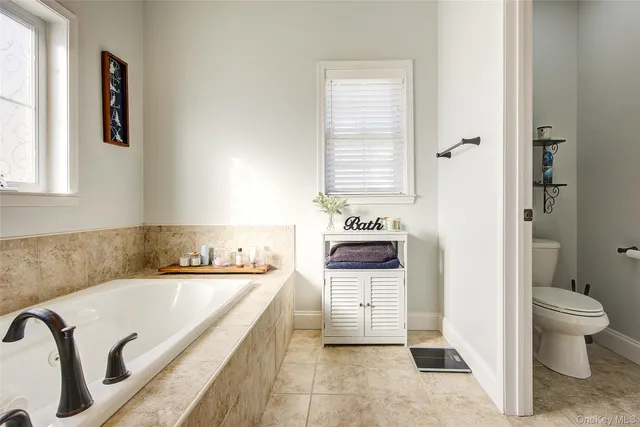 $815,000 | 20 Tanyas Court, Monroe, NY 10950