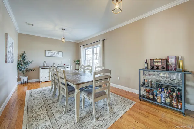 $815,000 | 20 Tanyas Court, Monroe, NY 10950