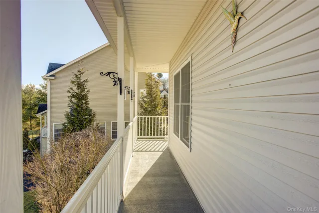 $815,000 | 20 Tanyas Court, Monroe, NY 10950