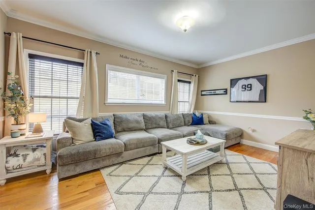 $815,000 | 20 Tanyas Court, Monroe, NY 10950