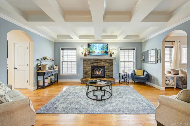 $815,000 | 20 Tanyas Court, Monroe, NY 10950