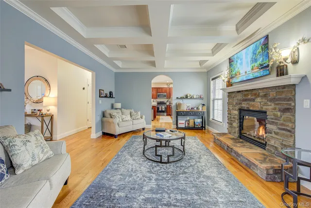 $815,000 | 20 Tanyas Court, Monroe, NY 10950