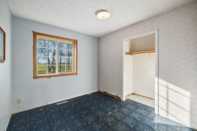 $299,000 | 950 31st Street, Northwood, ND 58267