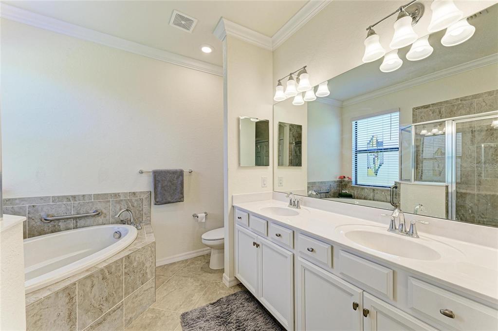 12265 Amica Loop Venice, FL 34293 - Photo 36 of 88